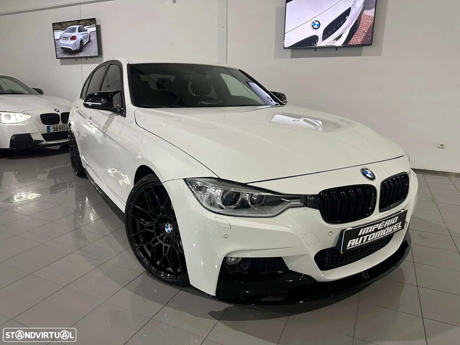 BMW 320 d Pack M - 23