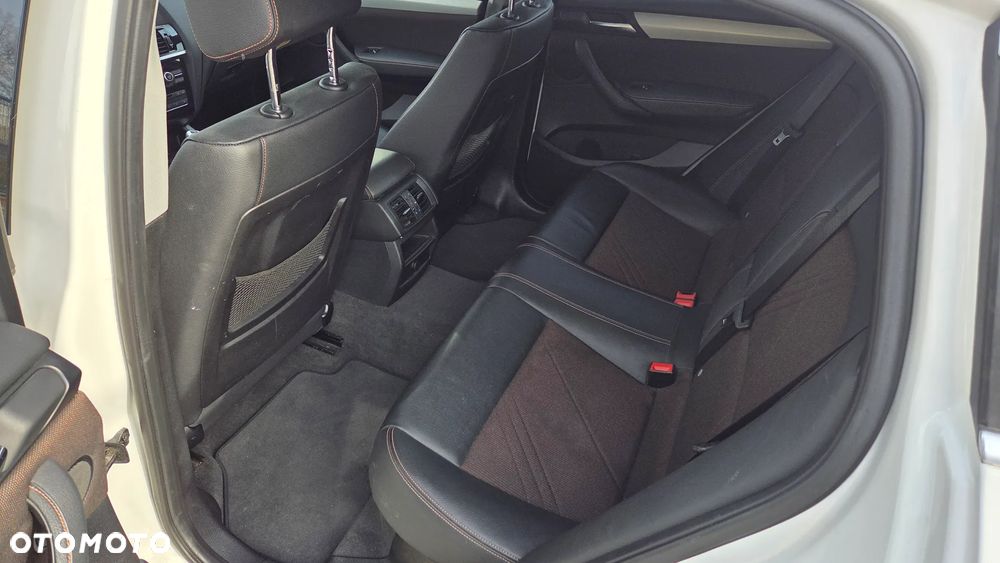 BMW X4 xDrive20d xLine - 24