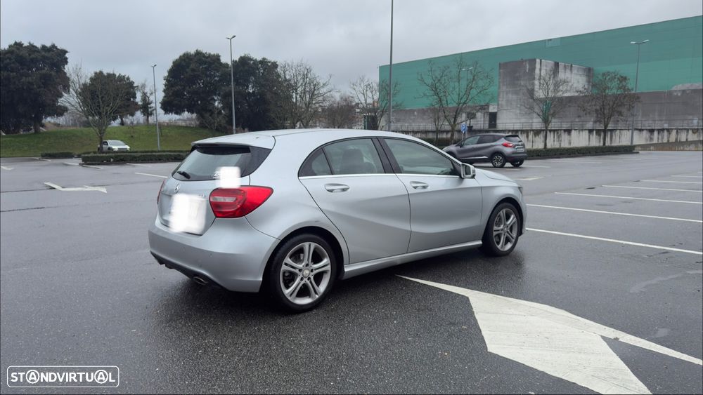 Mercedes-Benz A 180 CDI BlueEFFICIENCY - 4