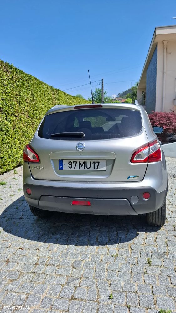Nissan Qashqai 1.6 dCi Tekna Premium Pele S P.Preta - 5