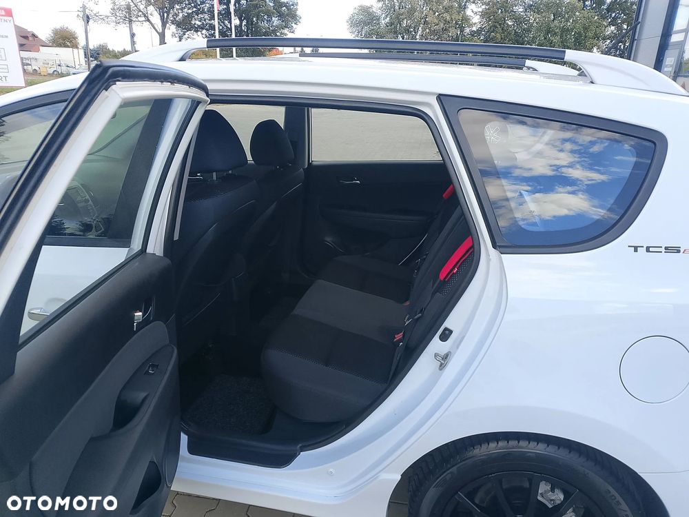Hyundai i30 - 15