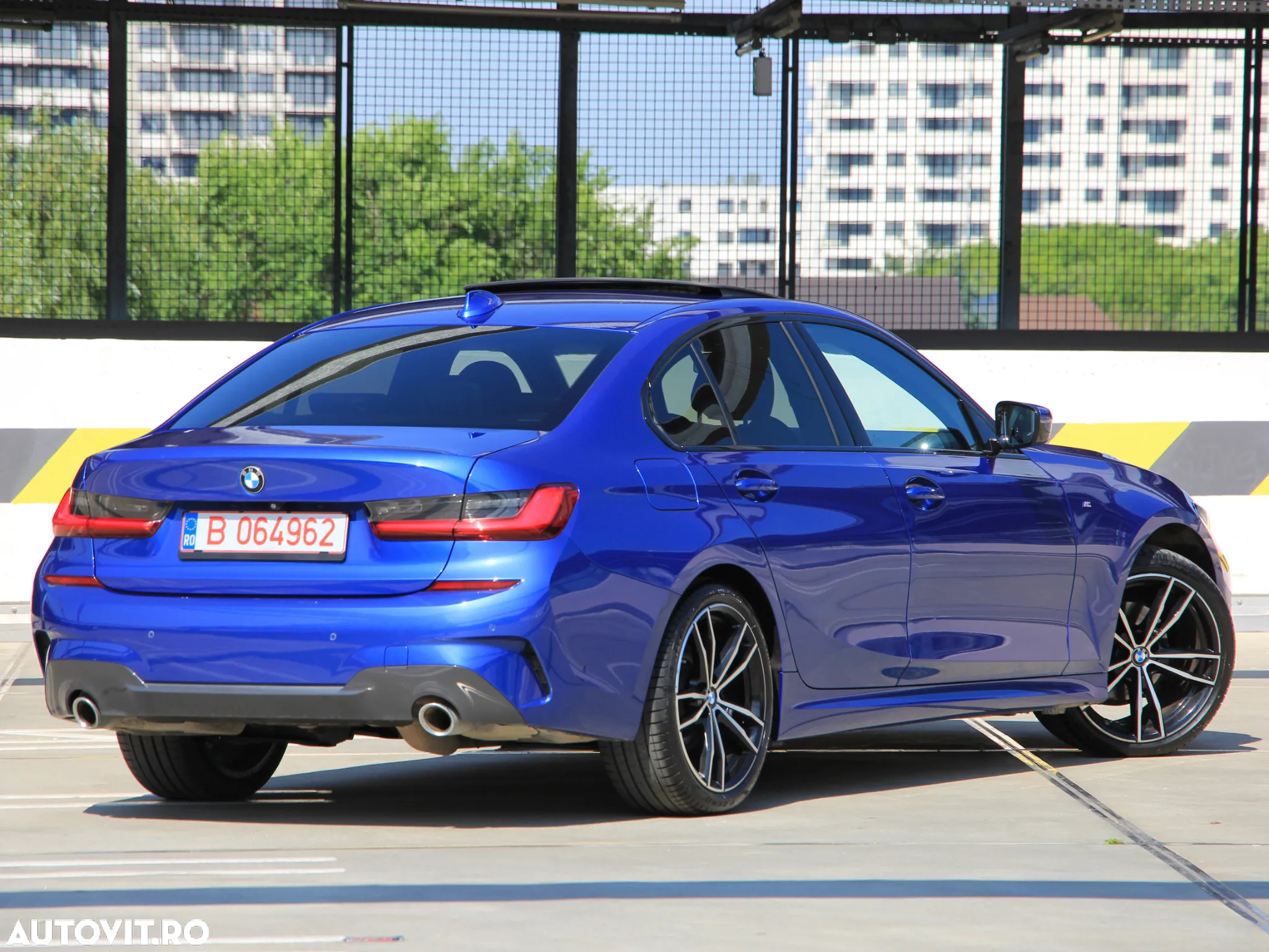 BMW Seria 3 320d xDrive AT M Sport - 13