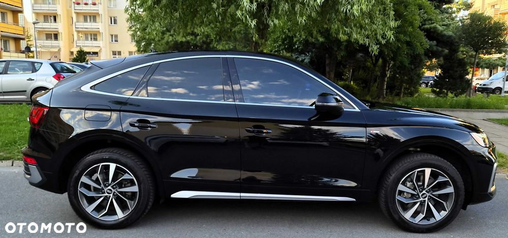 Audi Q5 Sportback - 4