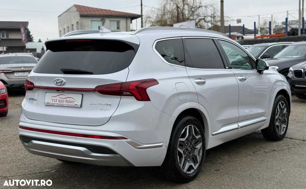 Hyundai Santa Fe - 8