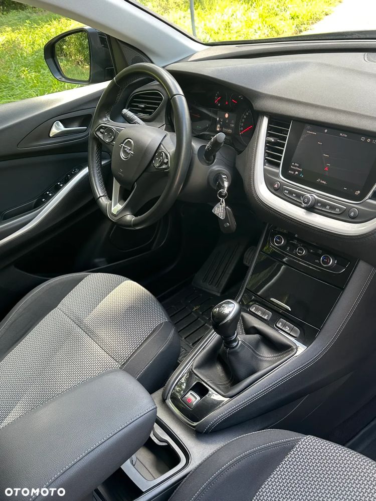 Opel Grandland X - 21