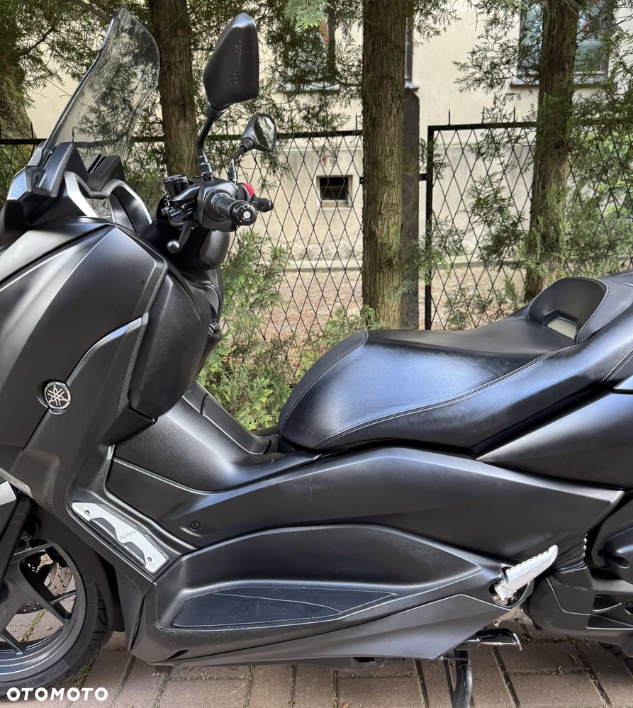 Yamaha X-max - 12
