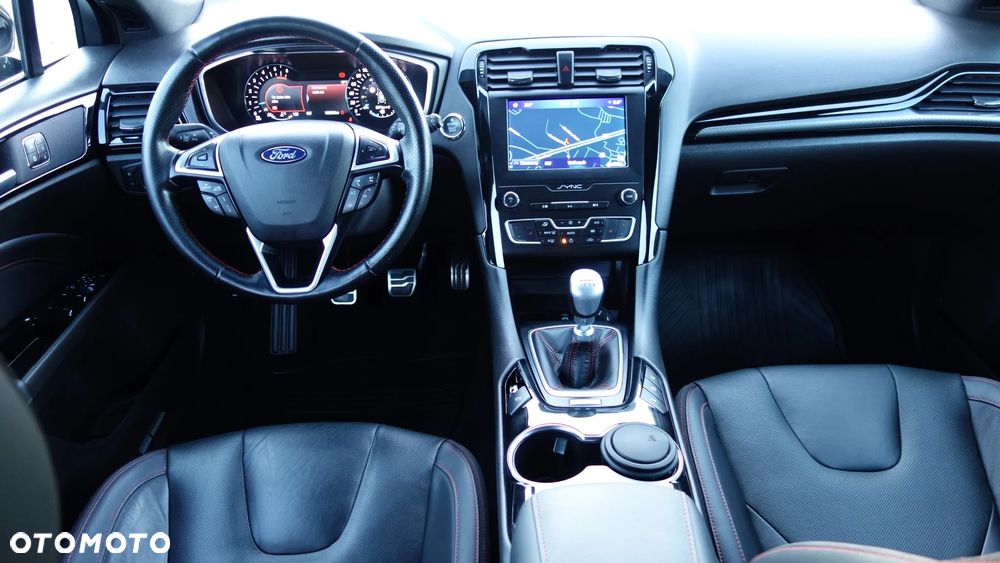 Ford Mondeo 2.0 EcoBlue ST-Line - 22