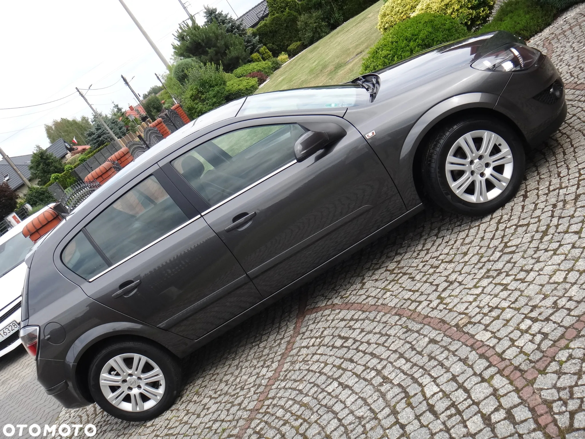 Opel Astra III 1.6 Cosmo - 25