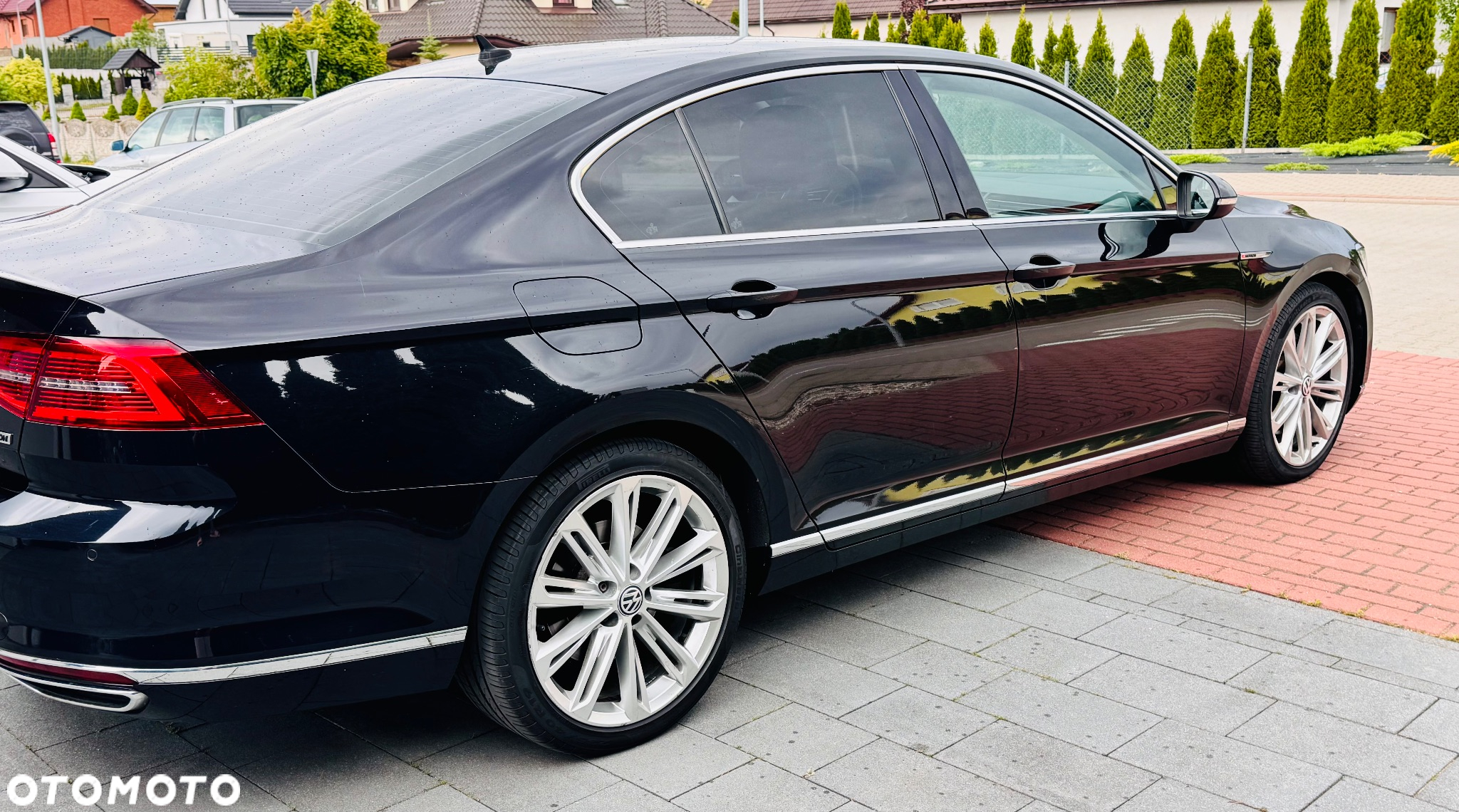 Volkswagen Passat 2.0 TDI Bi-Turbo BMT 4Mot Highline DSG - 2