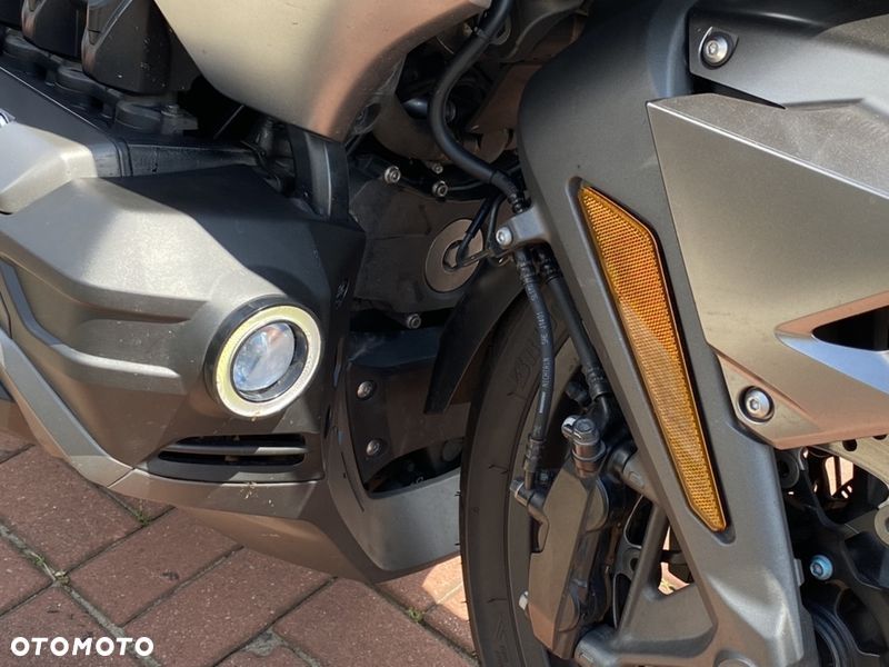 Honda gl1800 goldwing lampa halogeny ring - 2