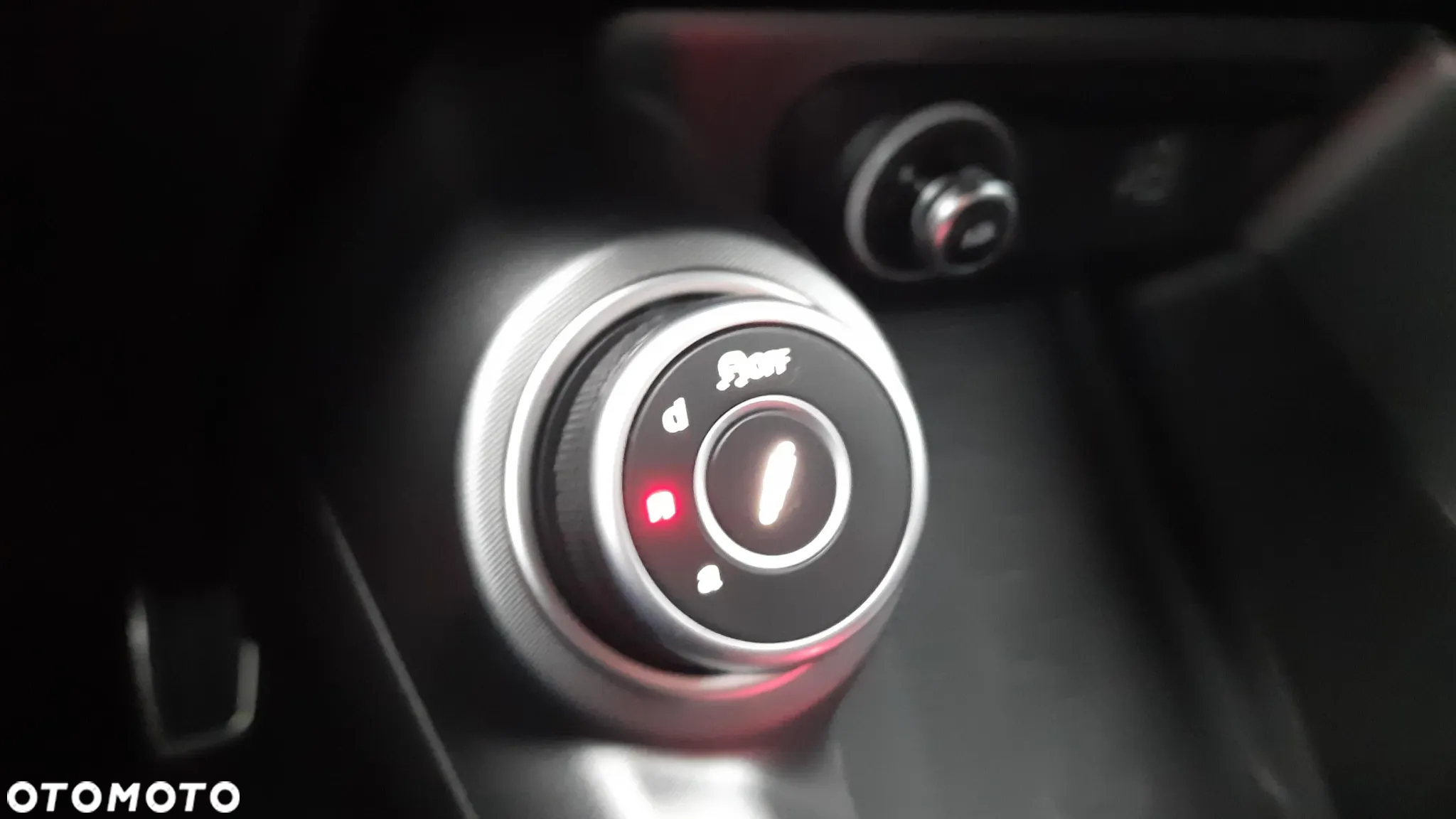 Alfa Romeo Tonale 1.5 T4 GSE Hybrid Veloce DCT - 16