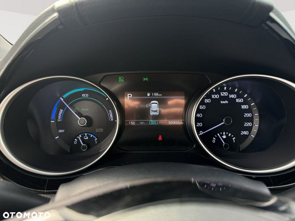 Kia XCeed - 17