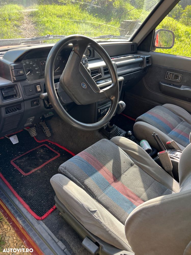 Daihatsu Feroza - 6