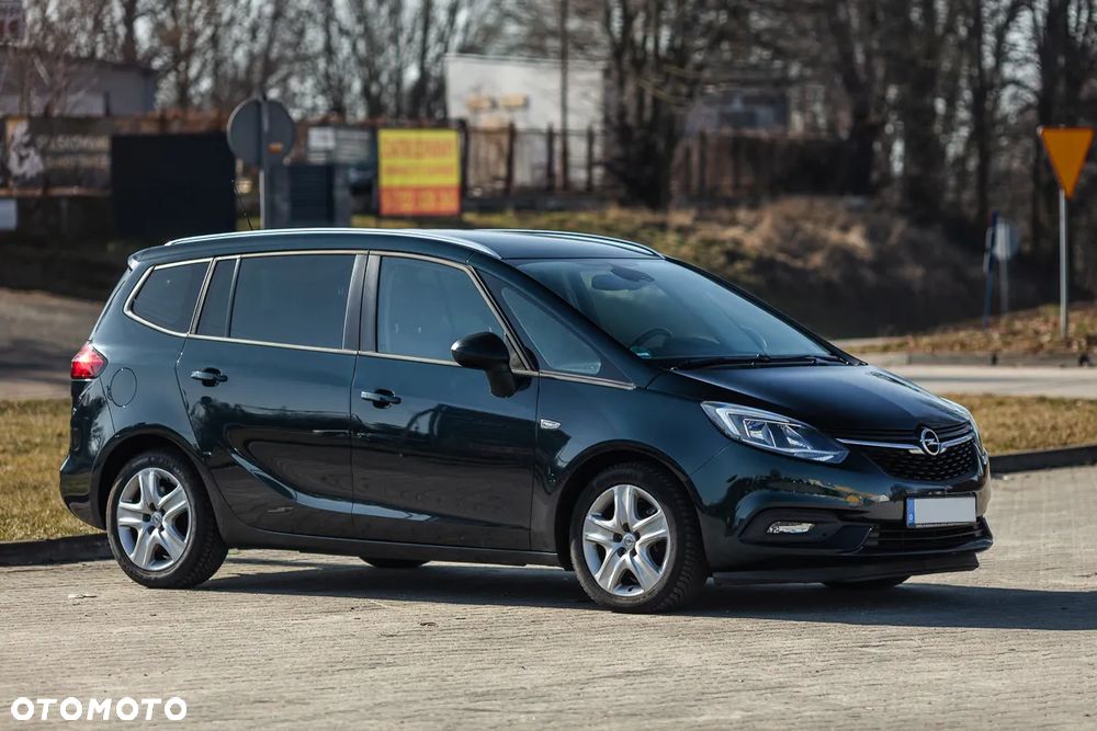 Opel Zafira 2.0 CDTI Cosmo - 9