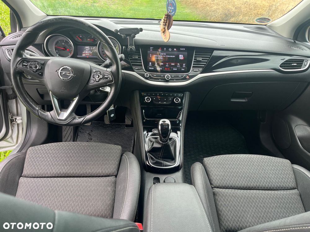 Opel Astra 1.6 CDTI Sport - 9