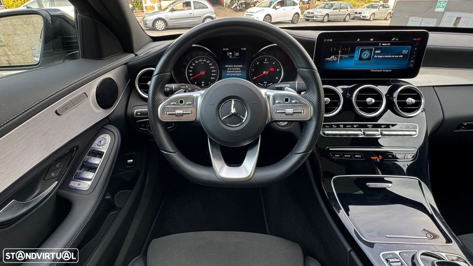 Mercedes-Benz C 300 de AMG Line - 20