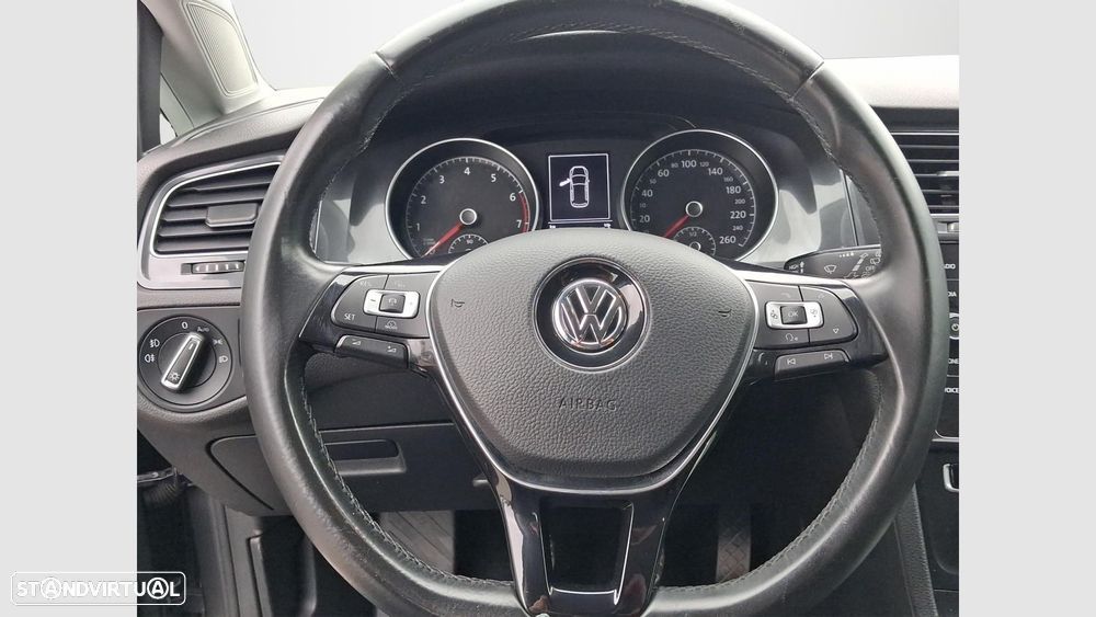VW Golf 1.0 TSI Confortline - 10