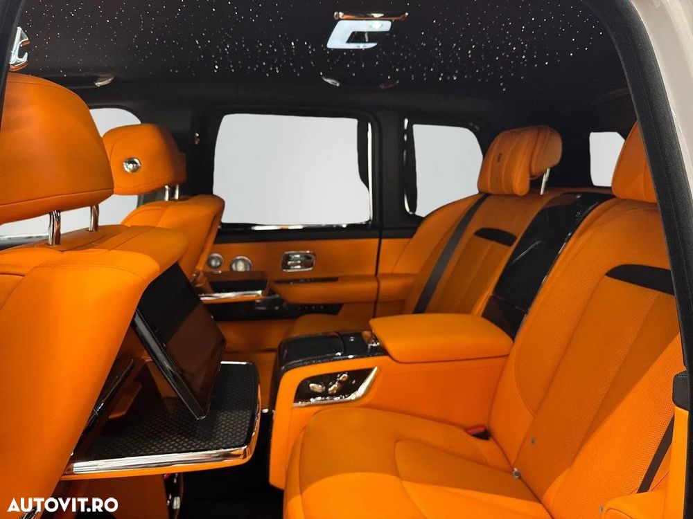 Rolls-Royce Cullinan - 8