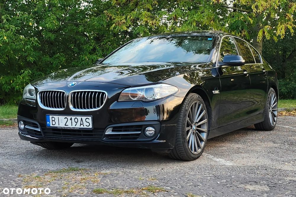 BMW Seria 5 520d Luxury Line - 4