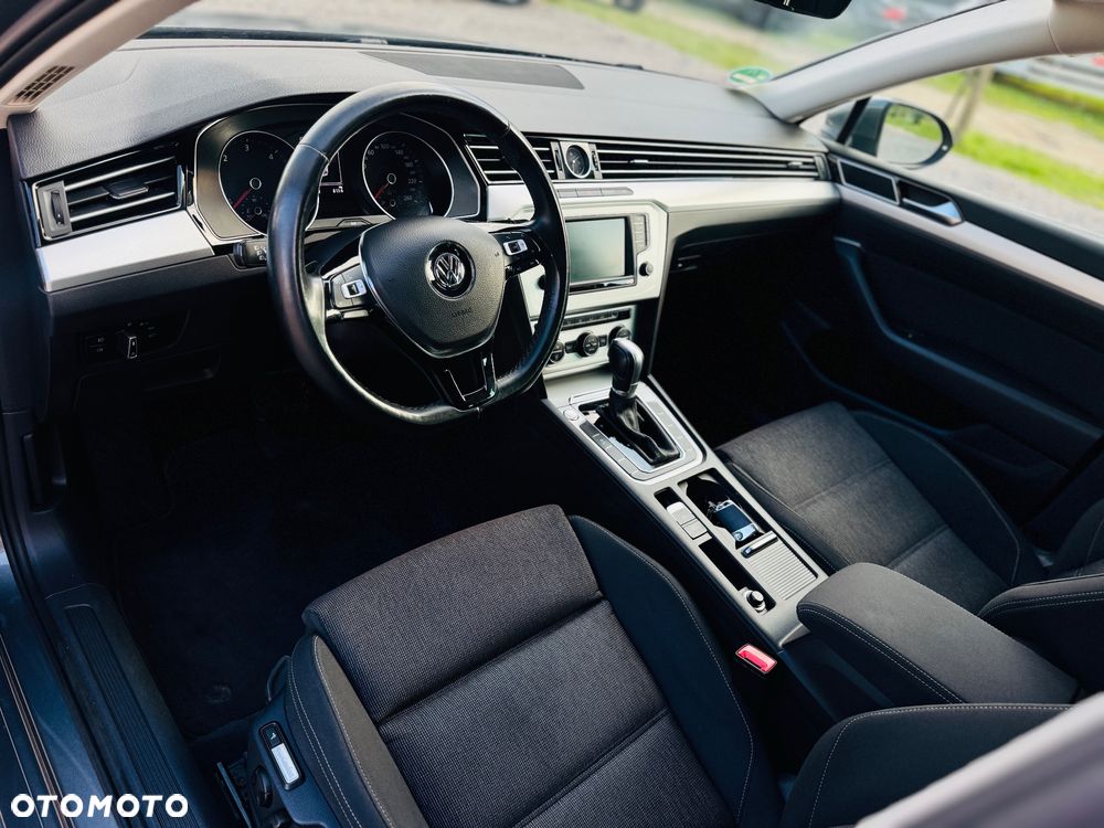 Volkswagen Passat Variant 2.0 TDI DSG (BlueMotion Technology) Comfortline - 11