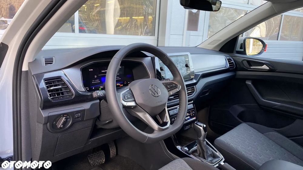 Volkswagen T-Cross - 10