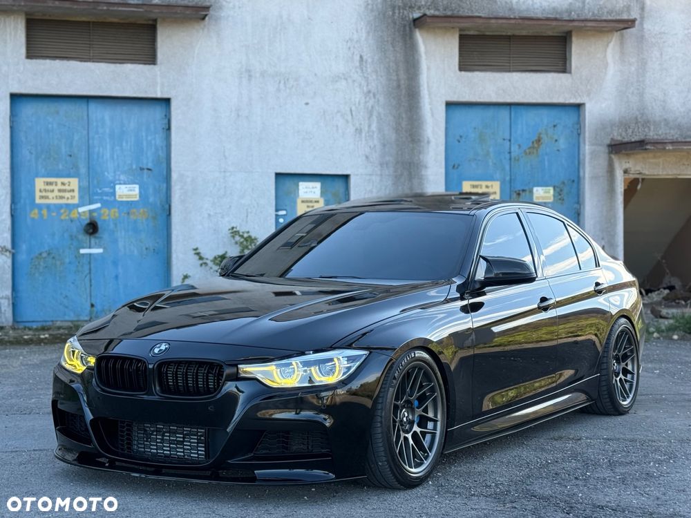 BMW Seria 3 335i - 22