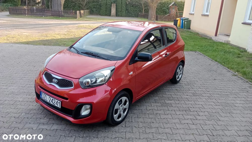 Kia Picanto 1.0 Dream Team Edition - 1