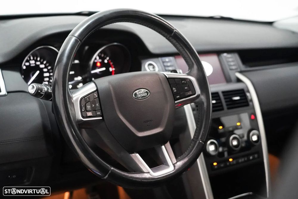 Land Rover Discovery Sport 2.0 TD4 SE Auto - 9