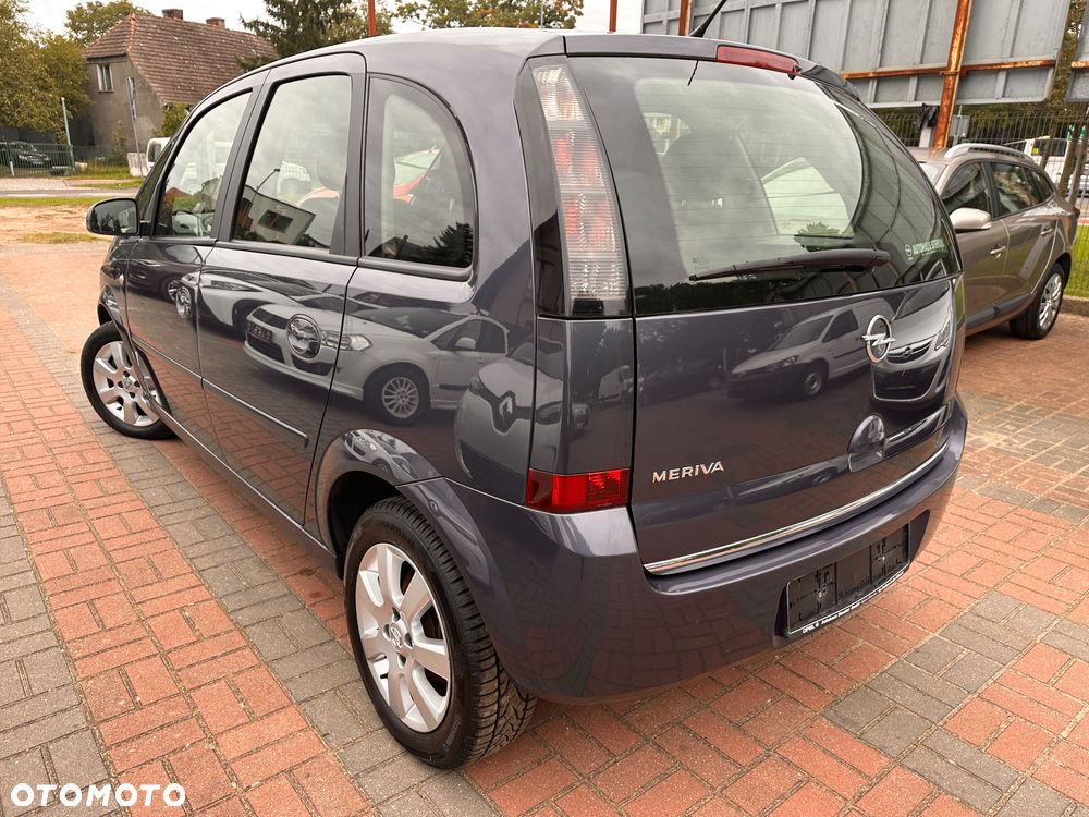 Opel Meriva 1.6 16V Cosmo - 4