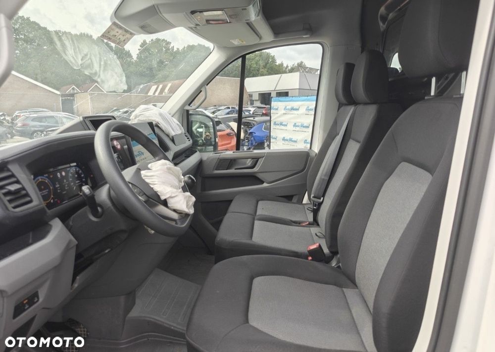 Volkswagen Crafter - 11