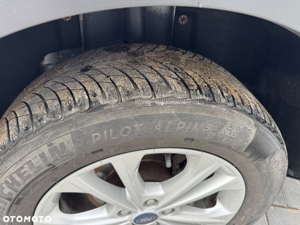 Ford Kuga 2.0 TDCi 4x4 Individual - 37