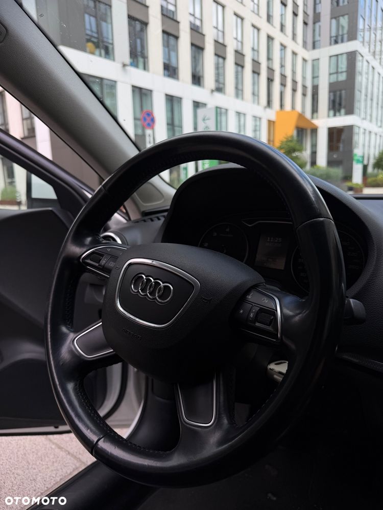 Audi A3 Sportback 1.6 TDI - 8