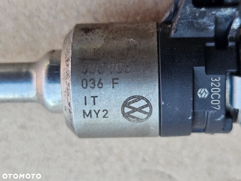 VW Polo Seat Altea Ibiza Skoda Fabia 1.4 TSI wtryskiwacz 03C906036F - 2