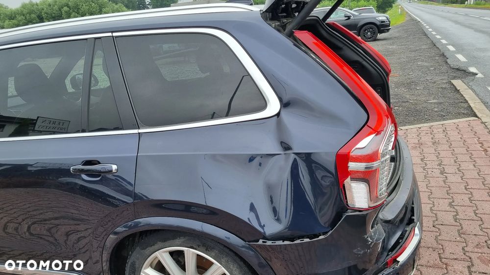 Volvo XC 90 - 21