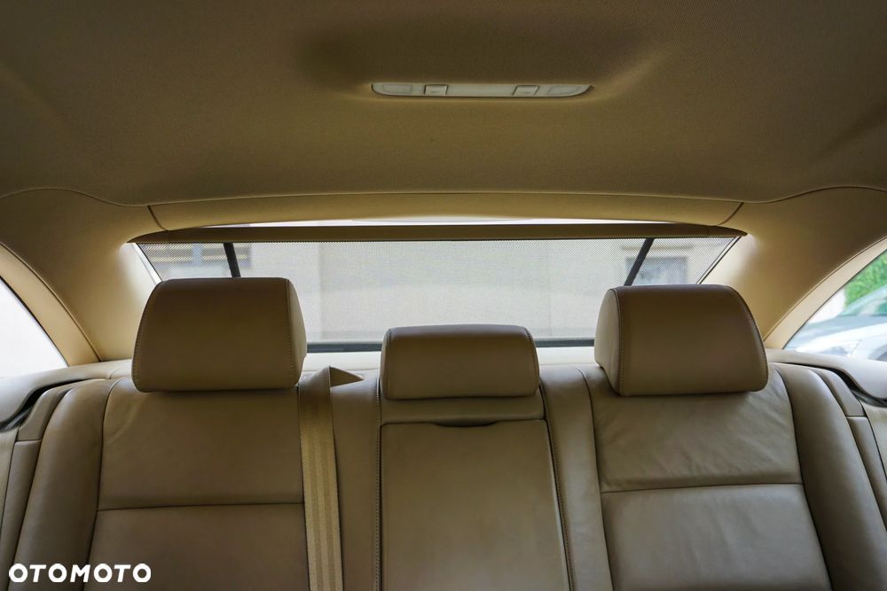 Audi A6 Limousine 2.4 Quattro - 36