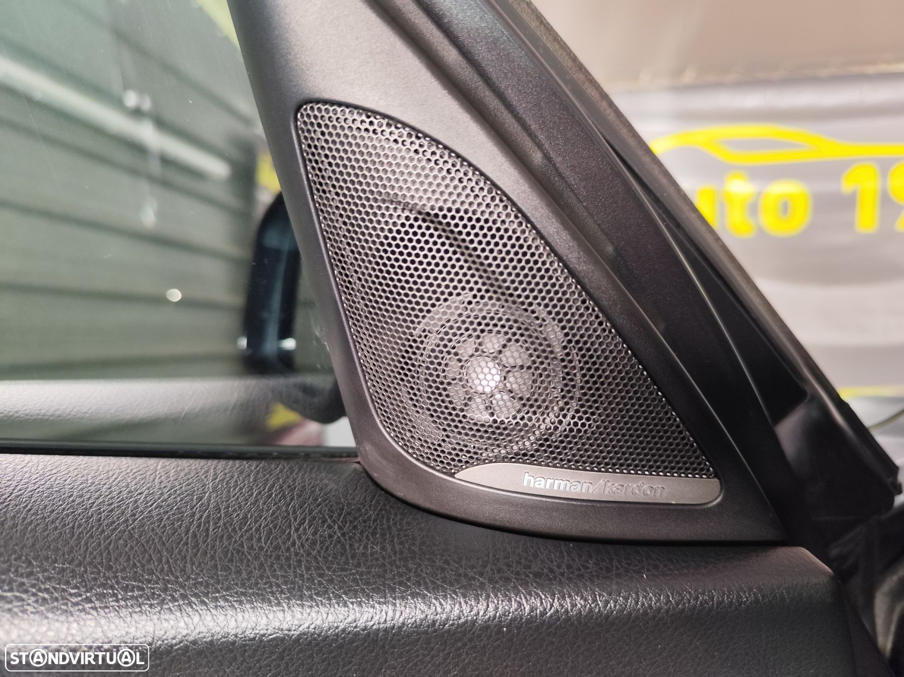 BMW 116 d Line Urban - 29