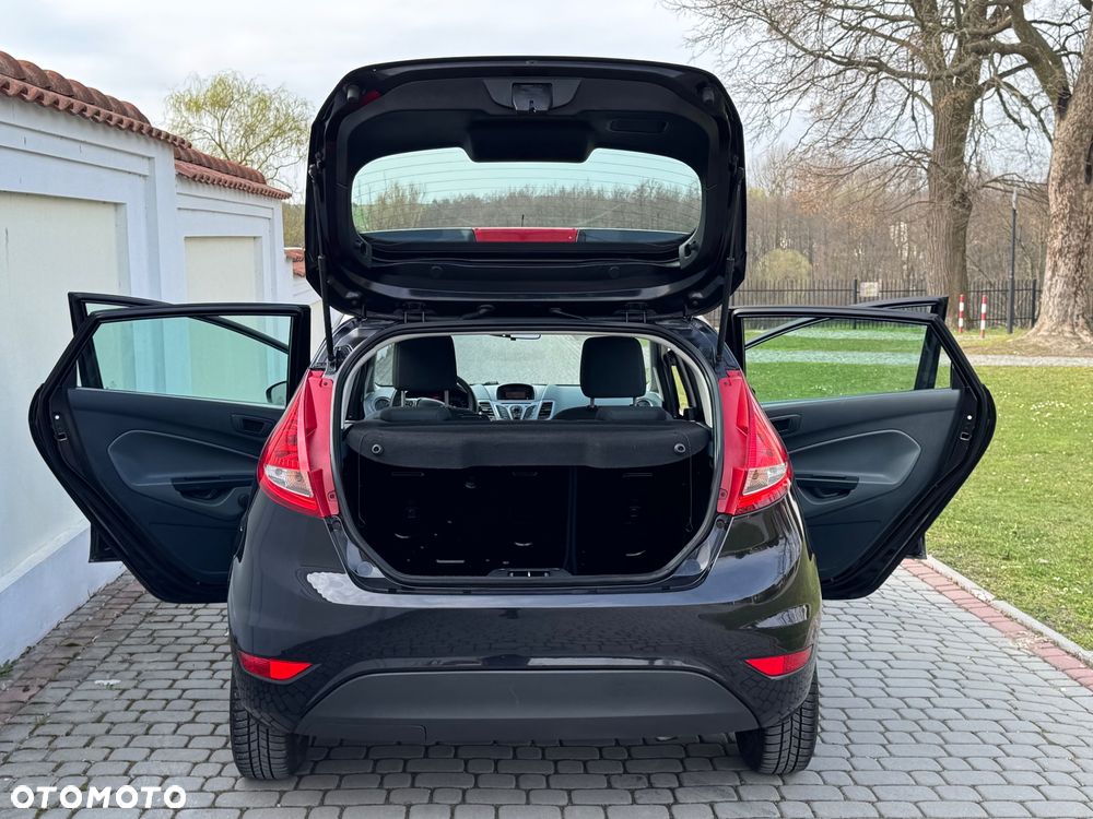 Ford Fiesta - 13