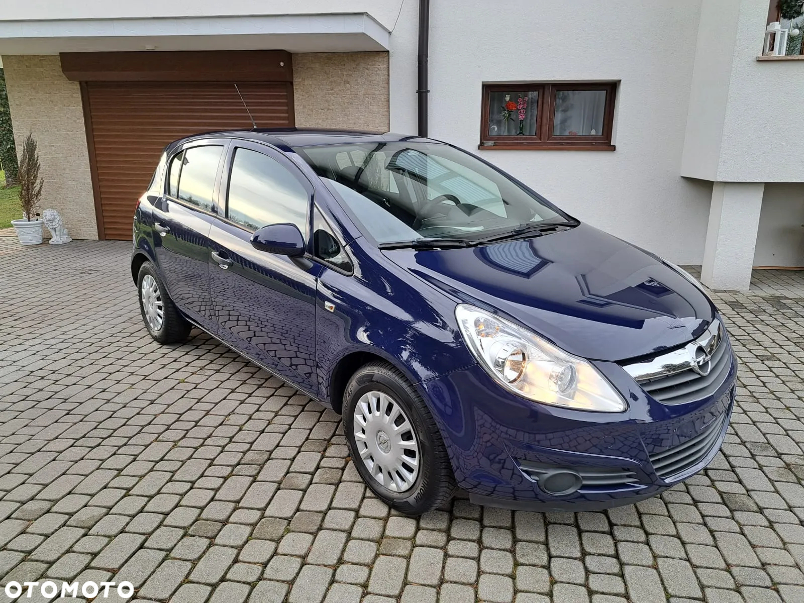 Opel Corsa 1.2 16V Essentia - 4