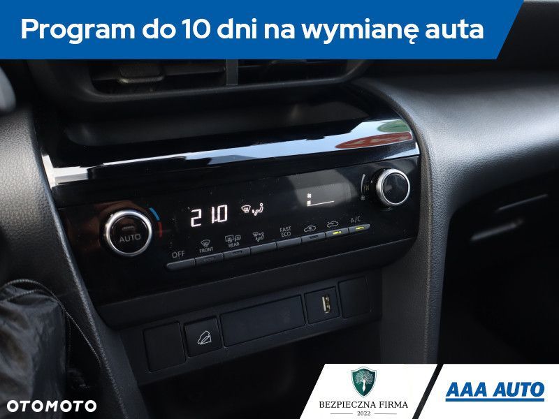 Toyota Yaris Cross - 19