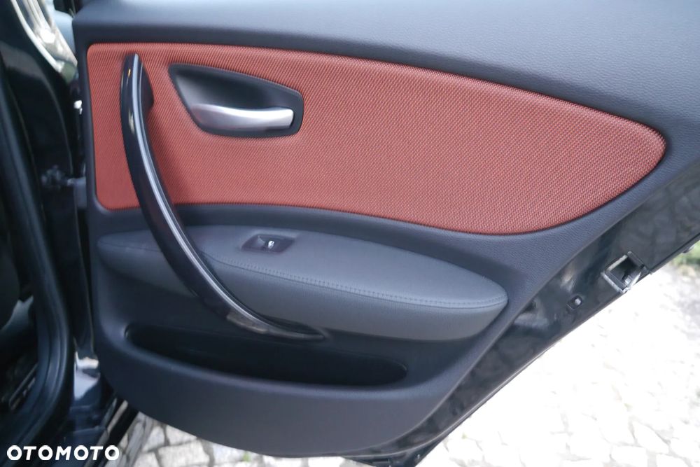 BMW Seria 1 118d - 36