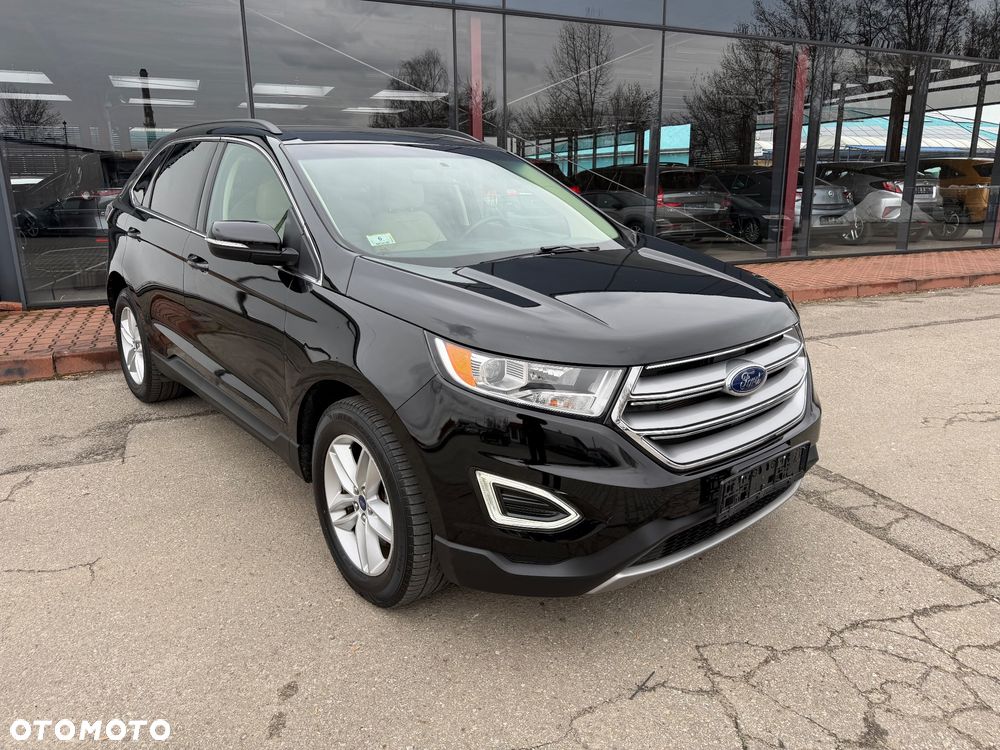 Ford Edge - 8