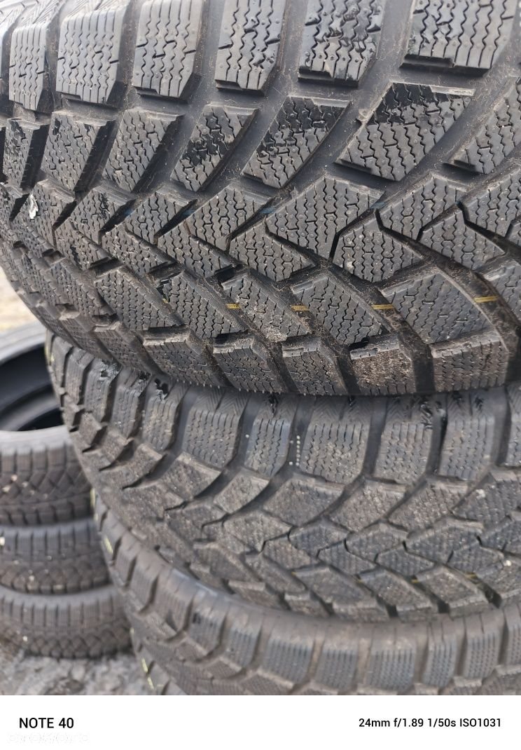 Opony zimowe Nowe demo 225/55/17 Mazzini 24r 6 sztuk - 2