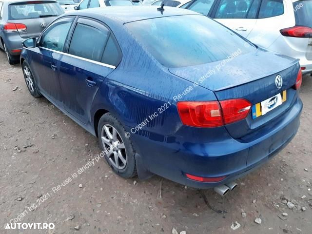 Dezmembrez Volkswagen Jetta IV 2.0 TDI - 4