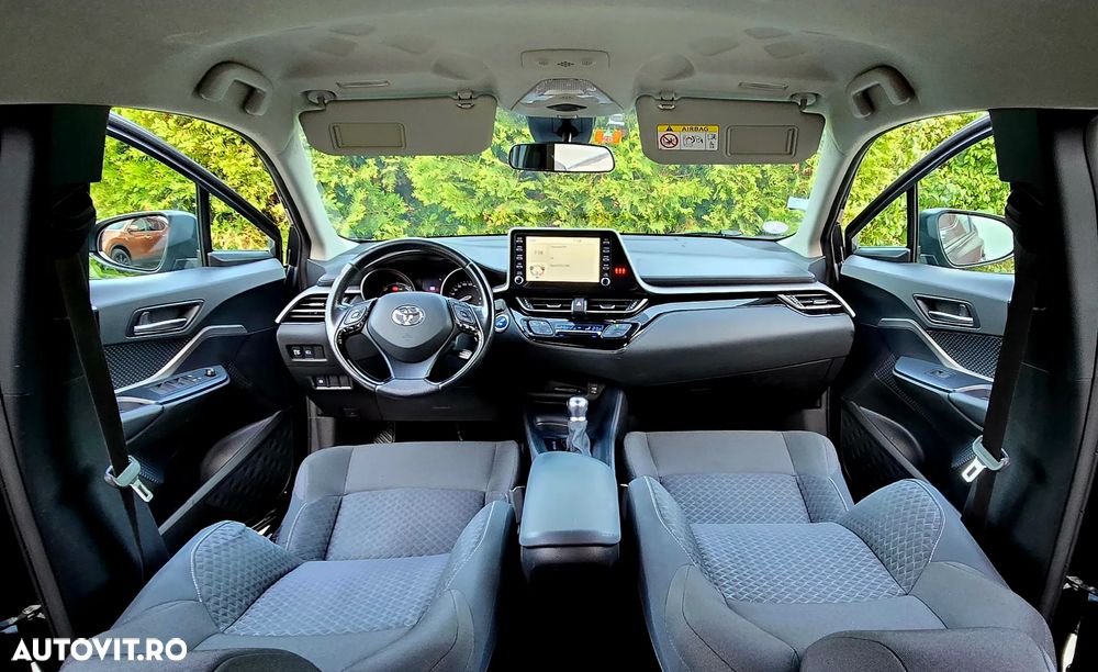 Toyota C-HR - 18