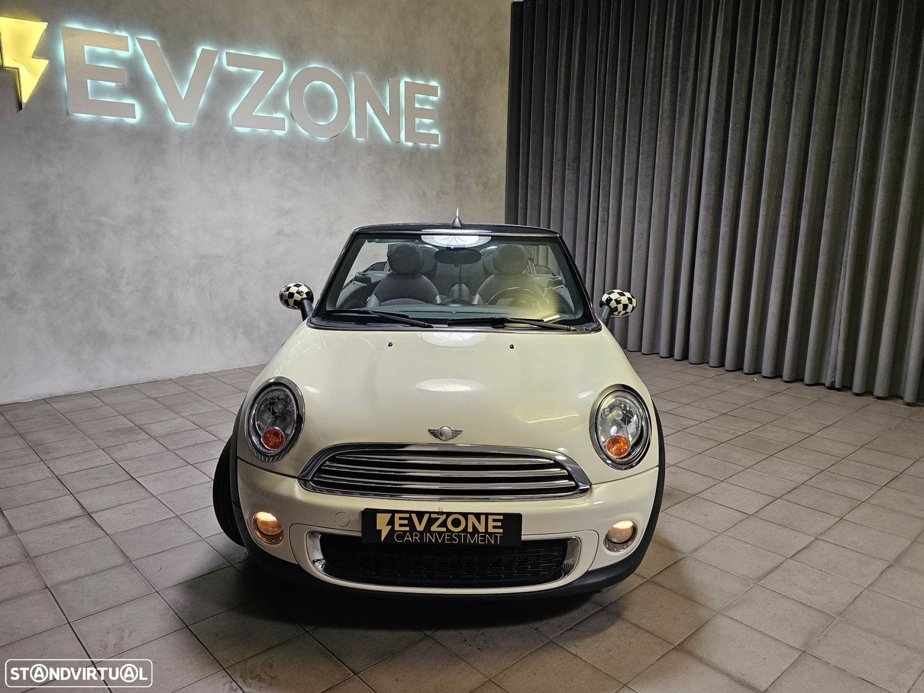 MINI Cabrio Cooper D - 2