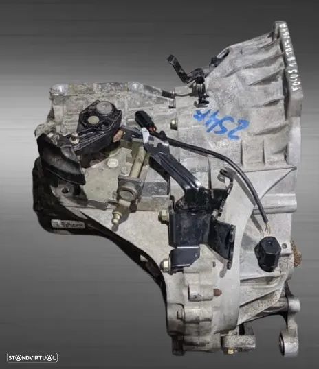 Caixa de velocidades Ford Ref: 2S4R - 2