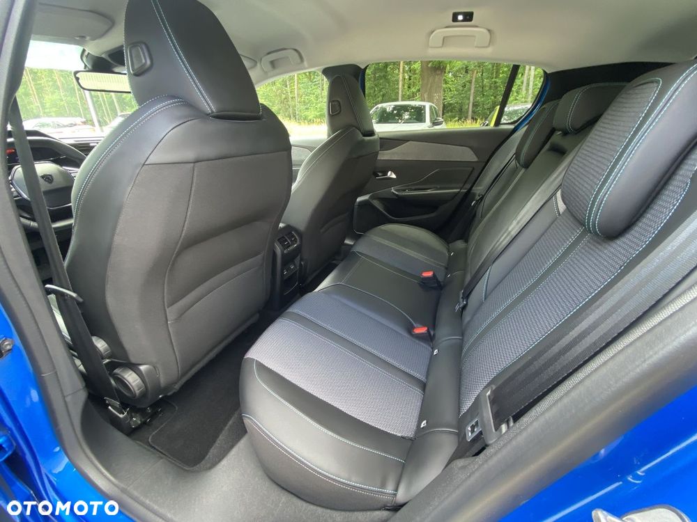 Peugeot 308 1.2 PureTech Allure Pack S&S EAT8 - 9