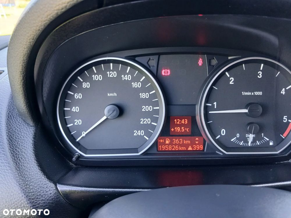 BMW Seria 1 - 17