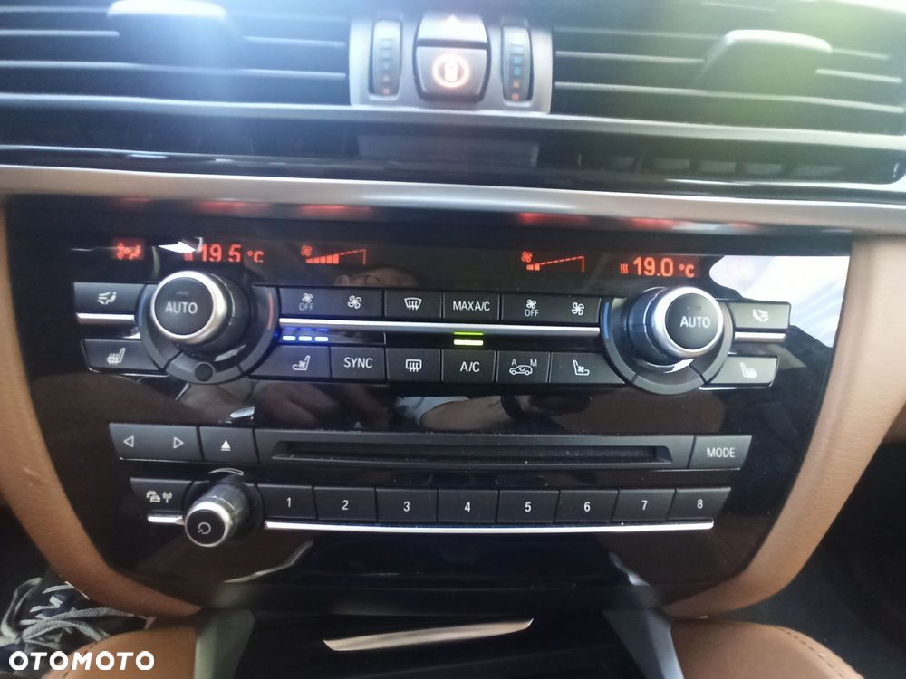 BMW X6 - 14
