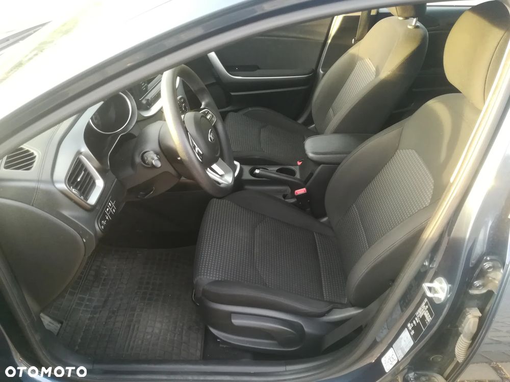 Kia Ceed 1.0 T-GDI S - 35